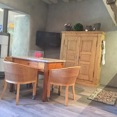 Lavanda Il Nuovo E Vecchio Apartment Bellano