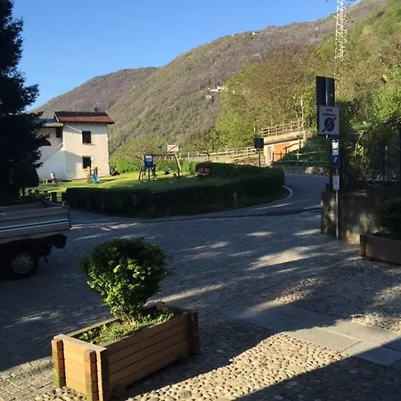 Lavanda Il Nuovo E Vecchio Apartment Bellano